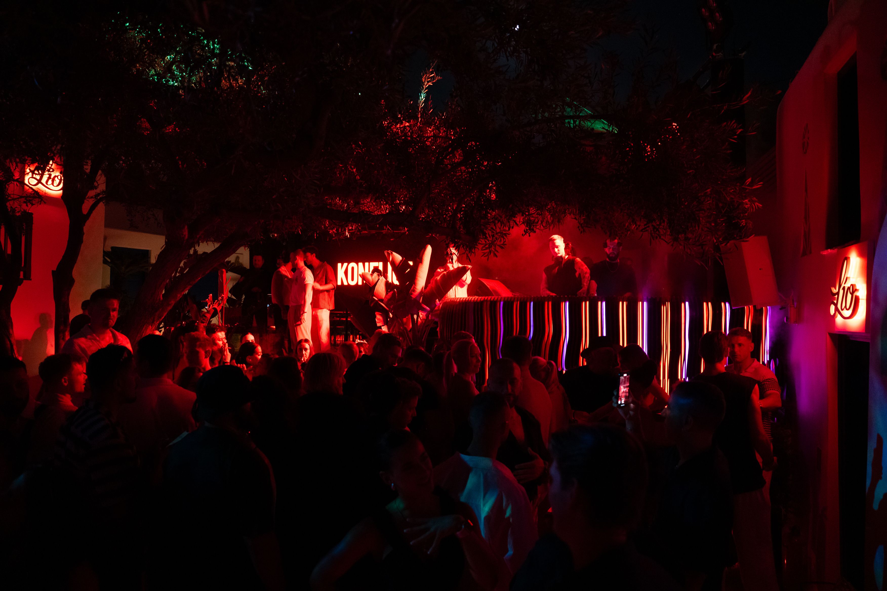 Lío Mykonos club